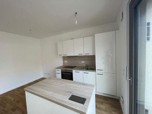 Moderne Penthouse-Küche - 3 Zimmer Etagenwohnung zur Miete in Bamberg