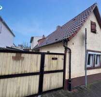 Einfamilienhaus mit Entwicklungspotenzial für Eigennutzer oder handwerklich versierte Käufer - Haßloch