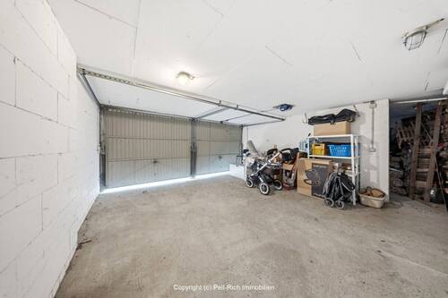 Garage - 