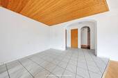 Essbereich Wohnzimmer - Etagenwohnung mit 91,00 m&sup2; in Stutensee zum Kaufen