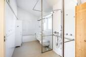 Badezimmer 1 - 