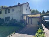 Hausansicht vorn - 5 Zimmer Reihenendhaus zum Kaufen in Bielefeld