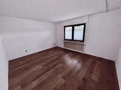 EG_Zimmer02_01 - Einfamilienhaus mit 156,00 m² in Netphen zum Kaufen