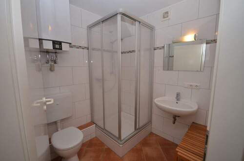 6963-lang3#Duschbad - 