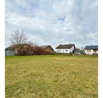 Schönes Grundstück zu verkaufen - Daleiden