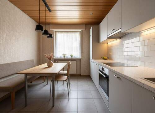 Küche virtuell möbeliert - 