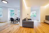 Wohnzimmer - Ausblick Badenweiler * Saniertes und möbliertes 2-Zi-Apartment * Balkon * 60 qm