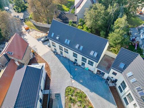 Modernes Neubauhaus - 