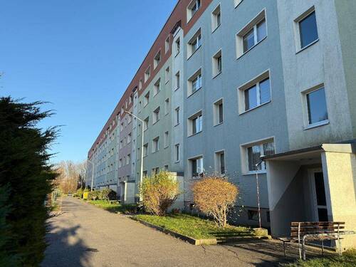 Herzlich Willkommen :-) - Blick ins Grüne inklusive - 510,00&nbsp;EUR Kaltmiete, ca.&nbsp; 80,60&nbsp;m&sup2;&nbsp;Wohnfl&auml;che