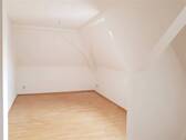 Wohnen - 2 Zimmer Etagenwohnung in Bitterfeld