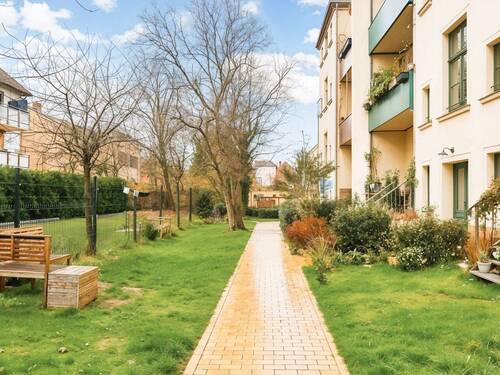 Gepflegter Hinterhof - 