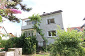 Bild1 - Schönes Grundstück mit älterem Haus und großem Schuppen