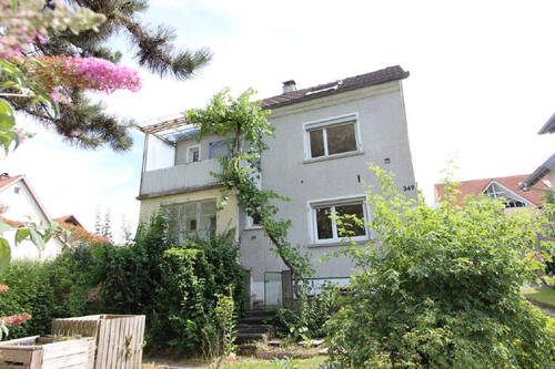 Bild1 - Schönes Grundstück mit älterem Haus und großem Schuppen