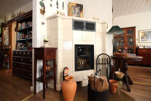 Kachelofen im Wohnzimmer - 