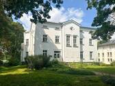 Frontansicht mit Vorgarten - Etagenwohnung mit 141,60 m&sup2; in Leipzig zum Kaufen