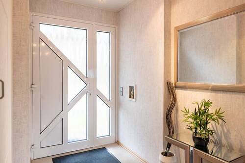 8L1A0556 - 5 Zimmer Mehrfamilienhaus, Wohnhaus in Delmenhorst