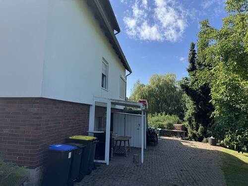 3050 Aussen (4) - 7 Zimmer Mehrfamilienhaus, Wohnhaus in Rinteln / Uchtdorf