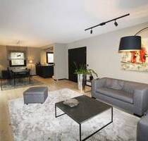 Bestlage Kobel! Exklusives, modernes Einfamilienhaus auf Parkgrundstück in Neusäß-Westheim