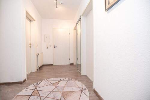 Whg. EG rechts - Flur - 