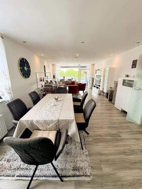 3 Wohnraum - 3 Zimmer Etagenwohnung zum Kaufen in Monheim