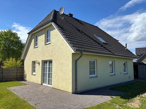 Rückseite - Einfamilienhaus mit 126,40 m&sup2; in Wanderup zum Kaufen