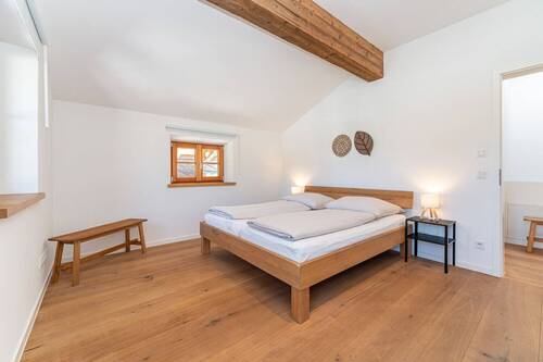 Schlafzimmer 1 OG - 