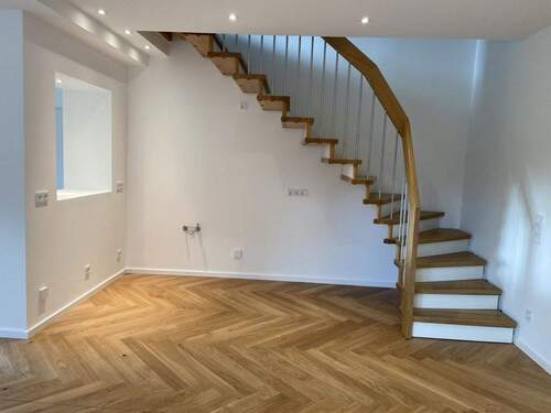 Wohn-Ess-Küchenbereich - Doppelhaushälfte mit 100,00 m&sup2; in Düsseldorf zum Kaufen