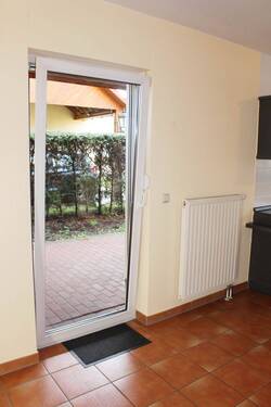 Ausgang zum Carport - 