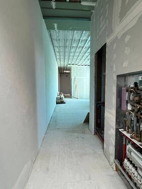 Flur - 3 Zimmer Etagenwohnung in Berlin