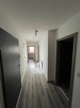 Flur - 2 Zimmer Etagenwohnung zur Miete in Hildburghausen
