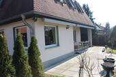 Rückansicht_Terrasse - 6 Zimmer Einfamilienhaus in Altlandsberg