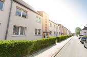 Am Lister Tief 84,86,88,90,92,94 - TMZ_8935.jpg - Gepflegte 2 12-Zimmer-Wohnung mit Balkon in Geestermünde-Süd!
