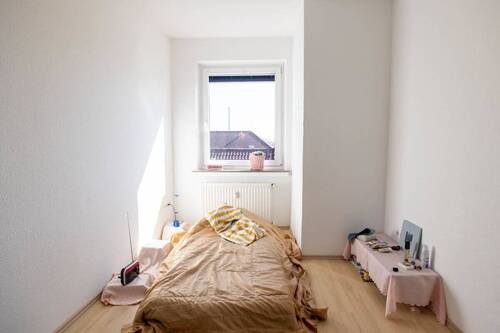 Schlafzimmer - Etagenwohnung mit 40,80 m² in Delmenhorst zum Kaufen