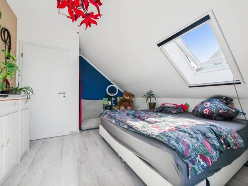 Schlafzimmer 1 a - 