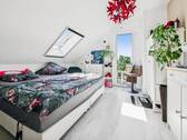 Schlafzimmer 1 b - 