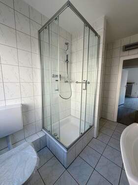 Dusche.jpeg - 