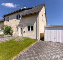 Attraktive Doppelhaushälfte - Terrasse - Garten - Garage - - Breckerfeld
