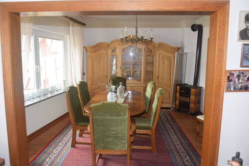Esszimmer - Ferienimmobilie oder Eigenheim? Wohnhaus am Fuß der Weinberge in sonniger Lage