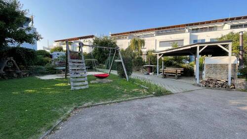 Spiel- u. Grillplatz - 