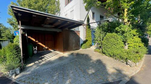 Carport - Reihenendhaus mit 176,70 m² in Göppingen / Schopflenberg zum Kaufen