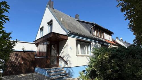 Vorderansicht - 5 Zimmer Doppelhaushälfte zum Kaufen in Leipzig