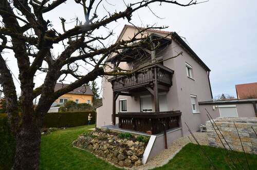 Ansicht - 6 Zimmer Einfamilienhaus in Regensburg