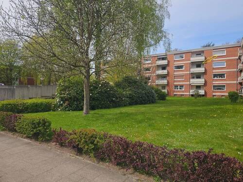HB Bdf - Großzügige 4-Zimmer-Eigentumswohnung mit Balkon und Stellplatz in gefragter Lage von Büdelsdorf