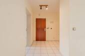 Flur und Wohnungseingang - 