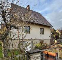 Charmantes Zweifamilienhaus in ruhiger Lage von Würzburg-Rottenbauer