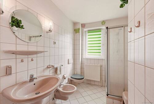 Duschbad im Erdgeschoss - 