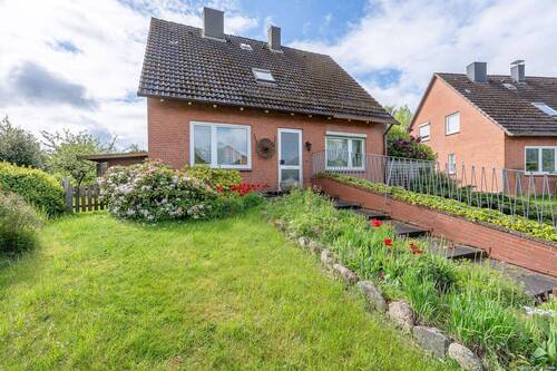 Zuwegung zum Hauseingang - 