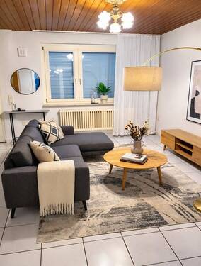 Wohnzimmer - Haus in Saarbrücken Malstatt - 235.000,00&nbsp;EUR Kaufpreis, ca.&nbsp; 100,00&nbsp;m&sup2;&nbsp;Wohnfl&auml;che