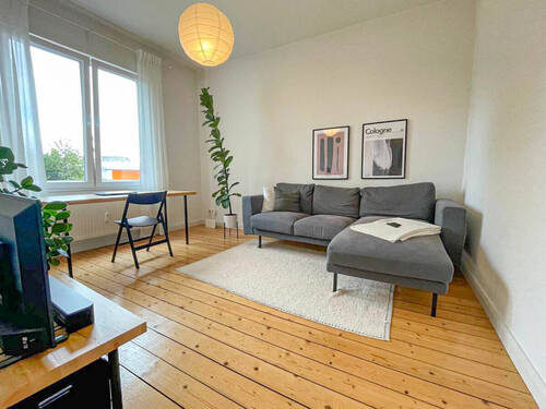 Beispielhafte Whg. - Wohnzimmer - 