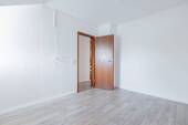 Zimmer 2 - 